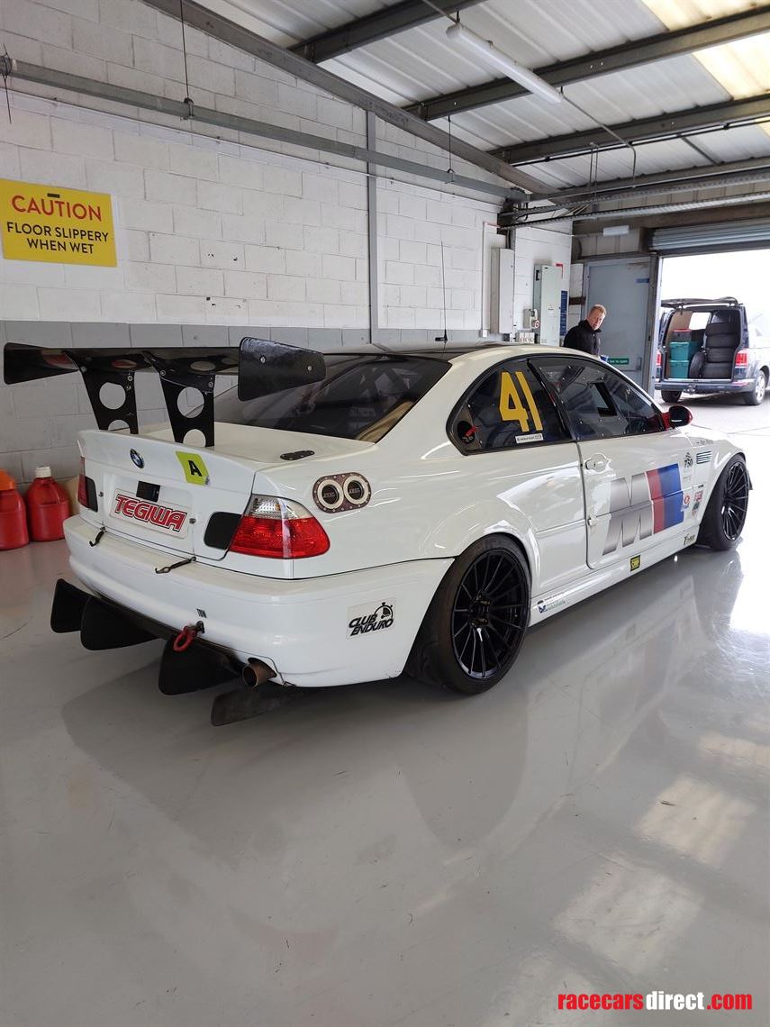 bmw-m3-e46-lady-p