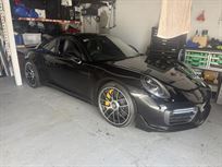 2018-porsche-911-turbo-s