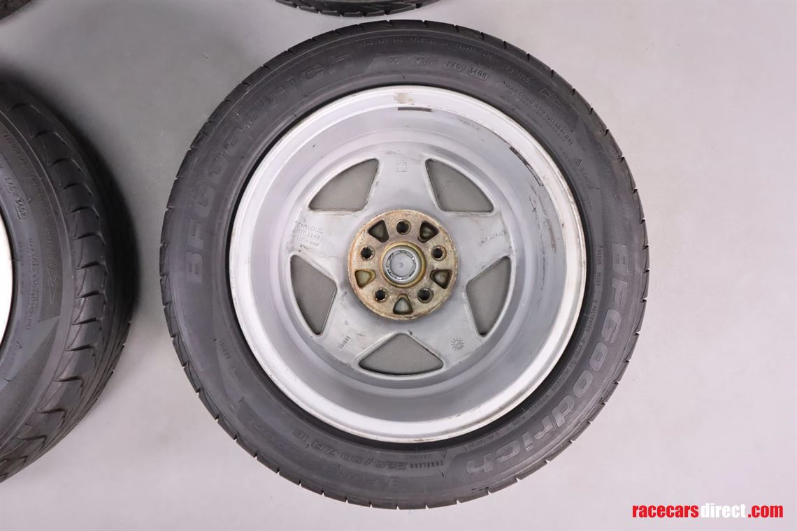ferrari-849-testarossa-wheelset