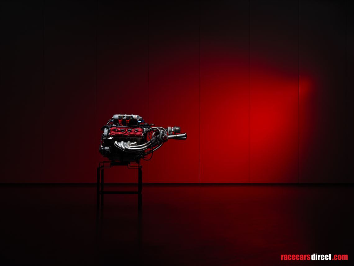 ferrari-f40-engine