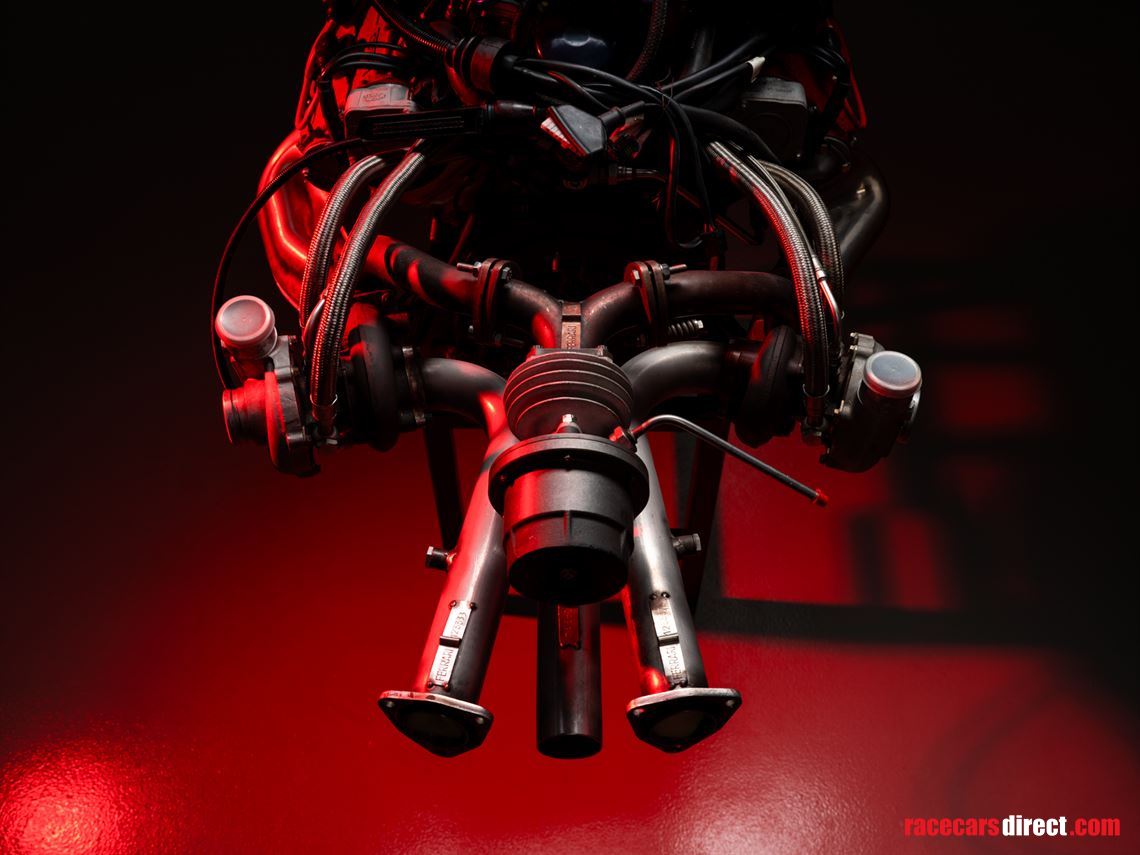 ferrari-f40-engine