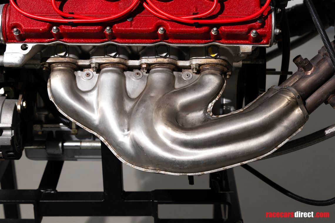 ferrari-f40-engine