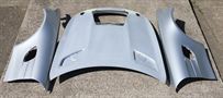 mercedes-amg-gt4-hood-and-fender-set