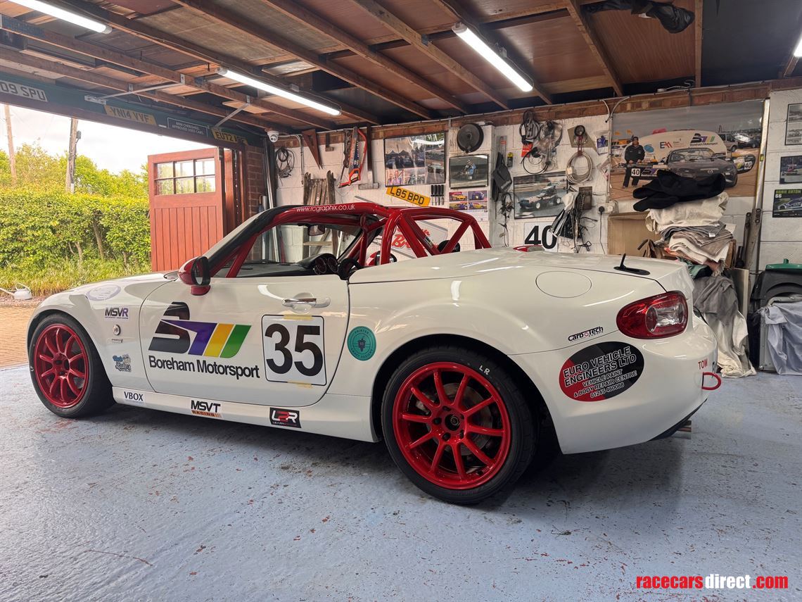 new-boreham-motorsport-built-mazda-mx5-mk35-r