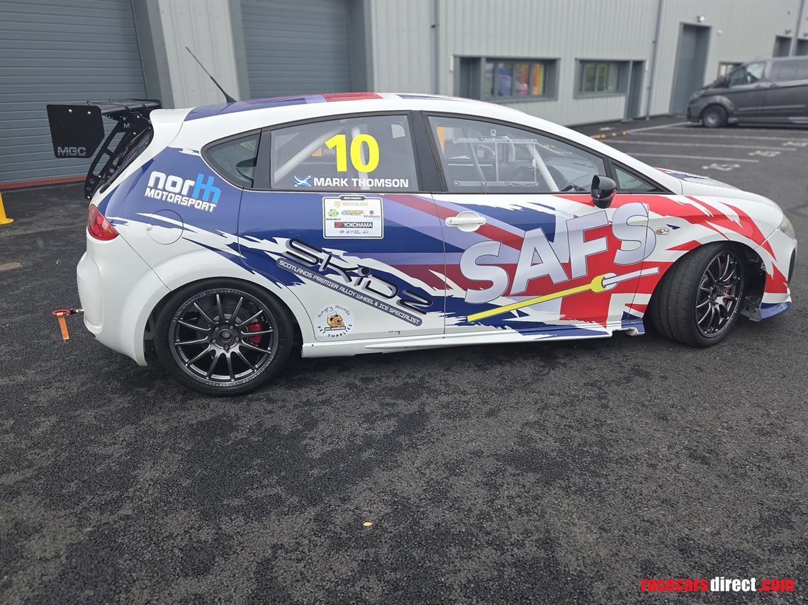 seat-leon-cupra-20-tfsi-turbo