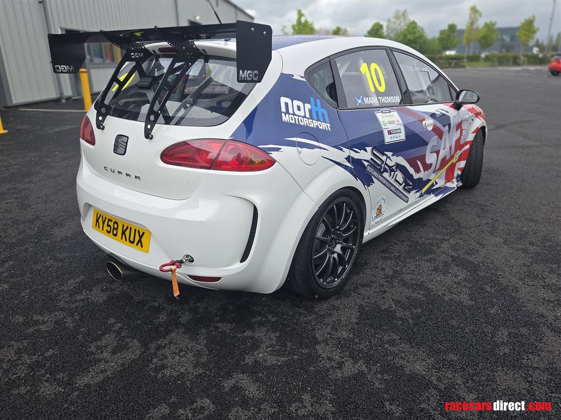 seat-leon-cupra-20-tfsi-turbo