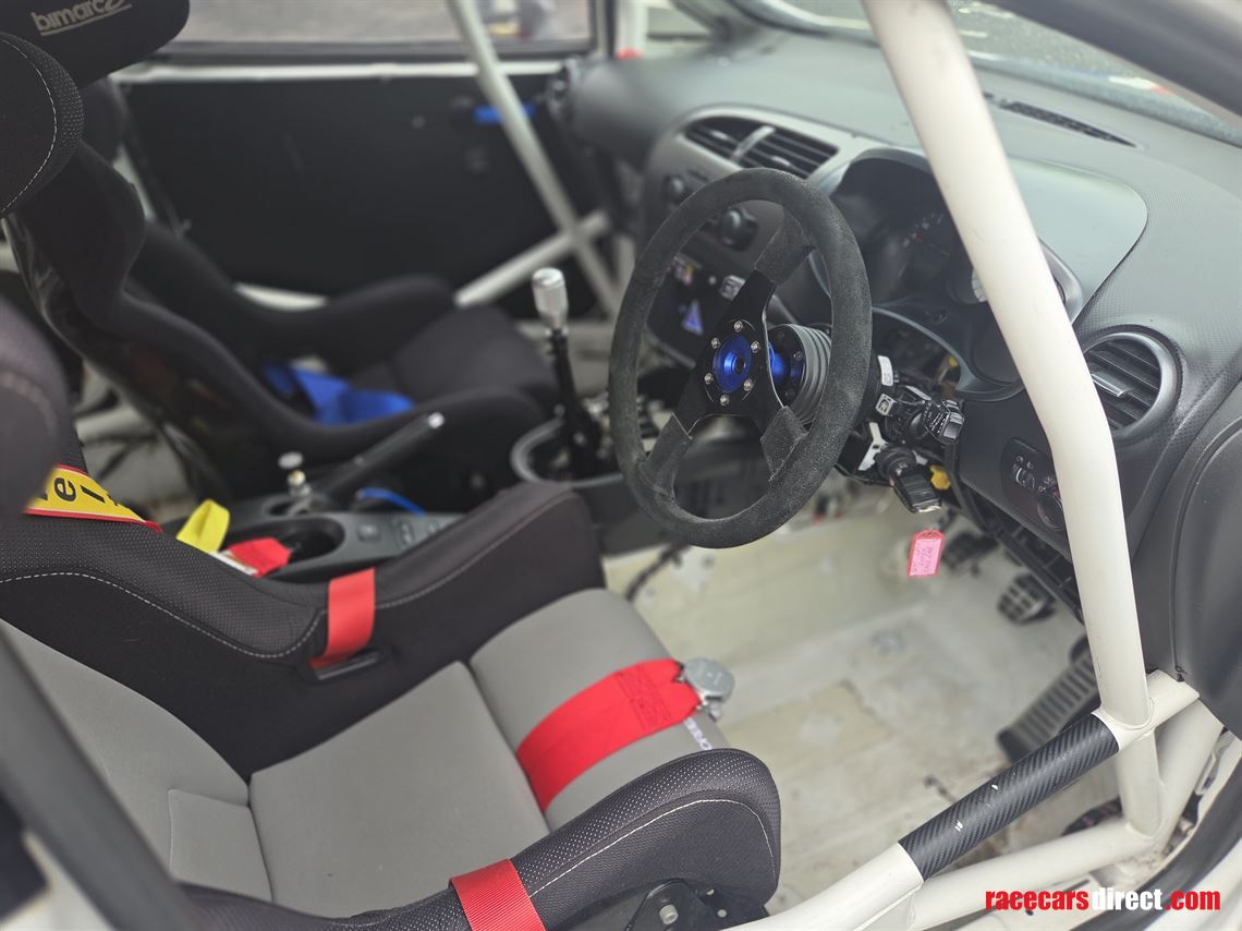 seat-leon-cupra-20-tfsi-turbo