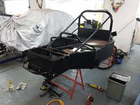 radical-prosport-1400-with-pr06-bodywork-cent