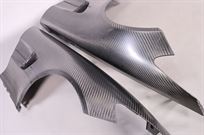 mercedes-amg-gt4-left-and-right-fenders