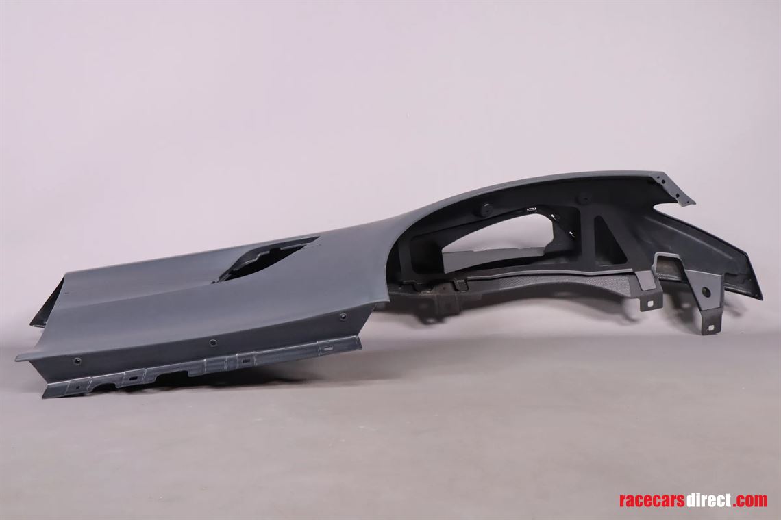 mercedes-amg-gtr-pro-right-front-fender-prime