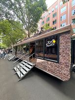 expandable-trailer-with-rooftop