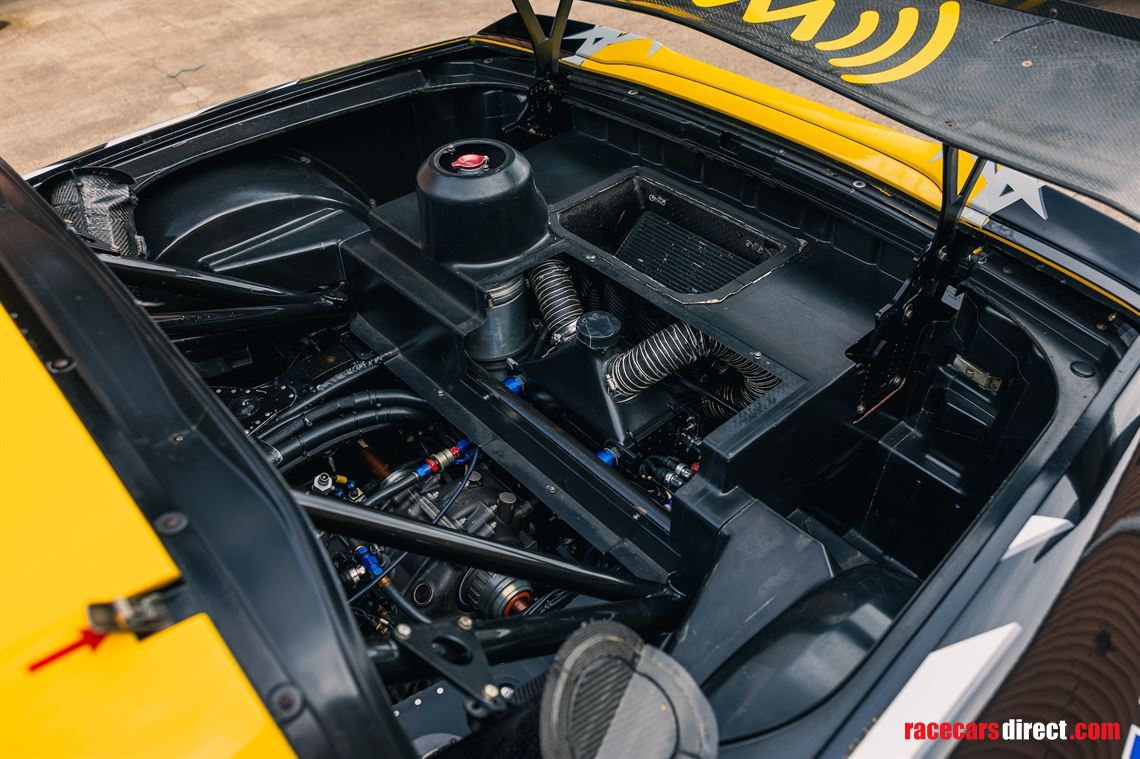 2009-corvette-c6r-gt2