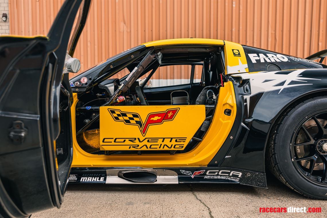 2009-corvette-c6r-gt2