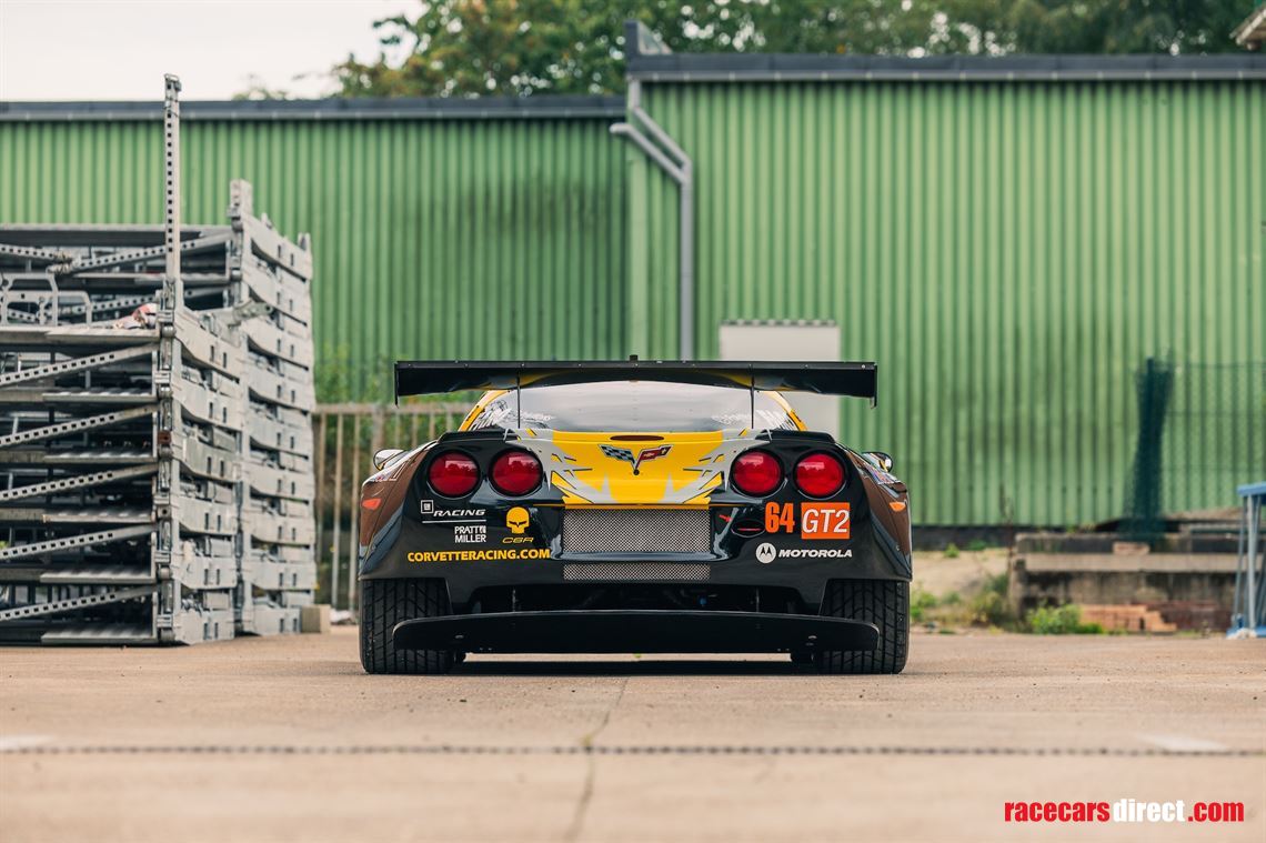 2009-corvette-c6r-gt2