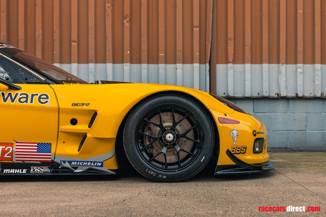 2009-corvette-c6r-gt2