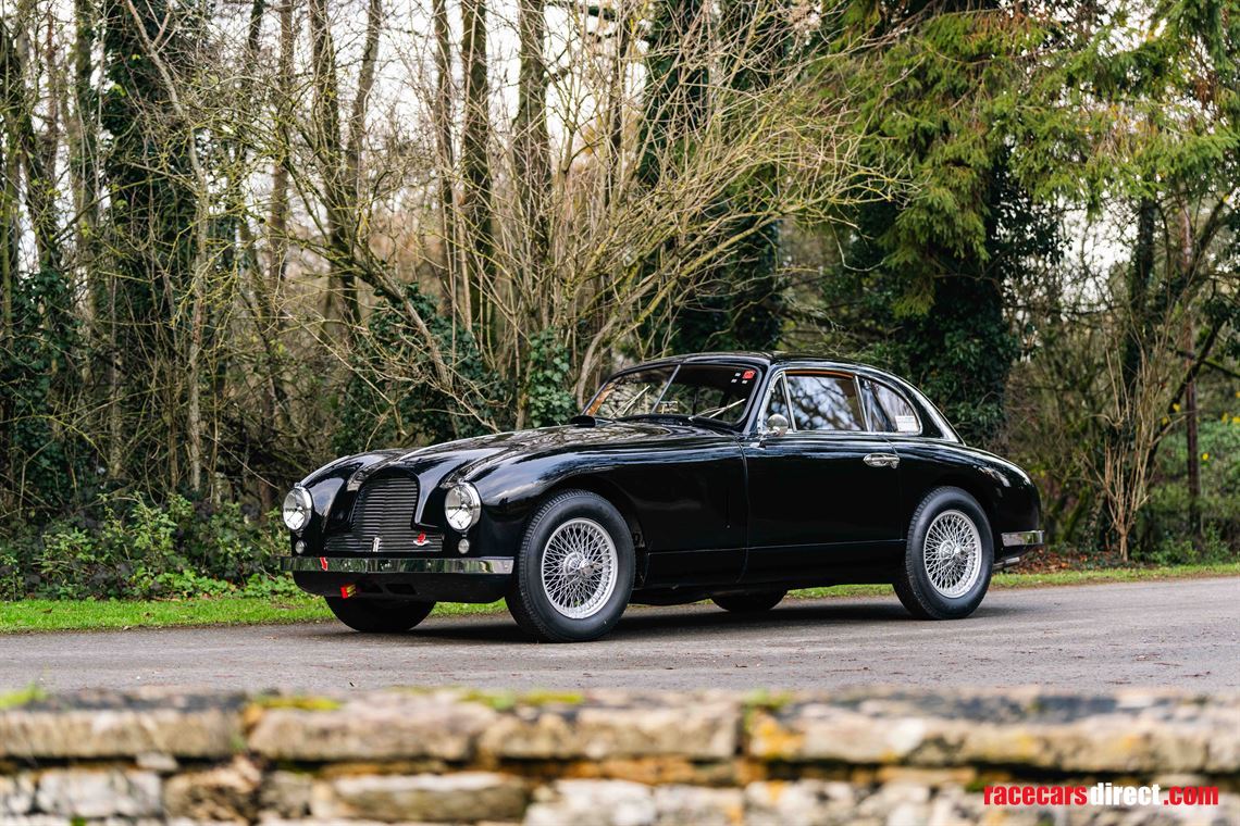 1952-aston-martin-db2-vantage