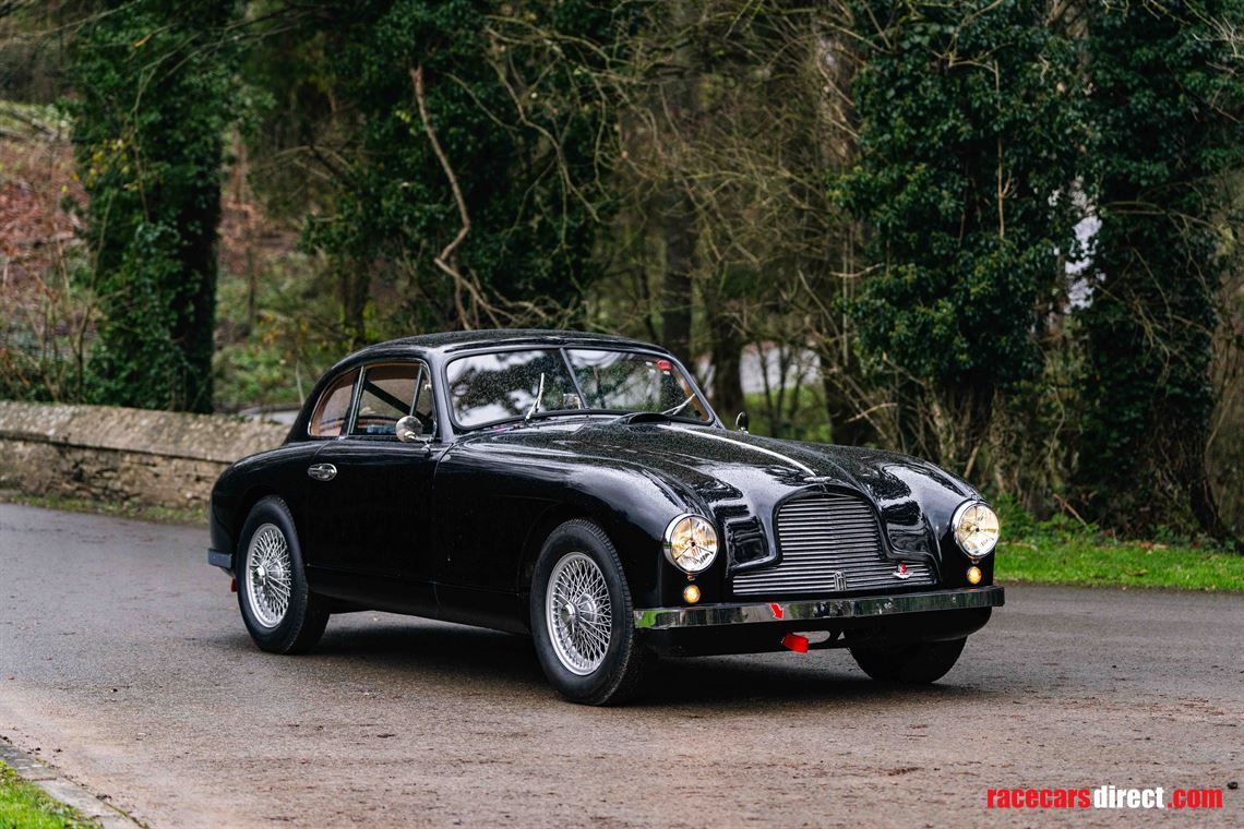 1952-aston-martin-db2-vantage