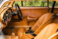 1952-aston-martin-db2-vantage