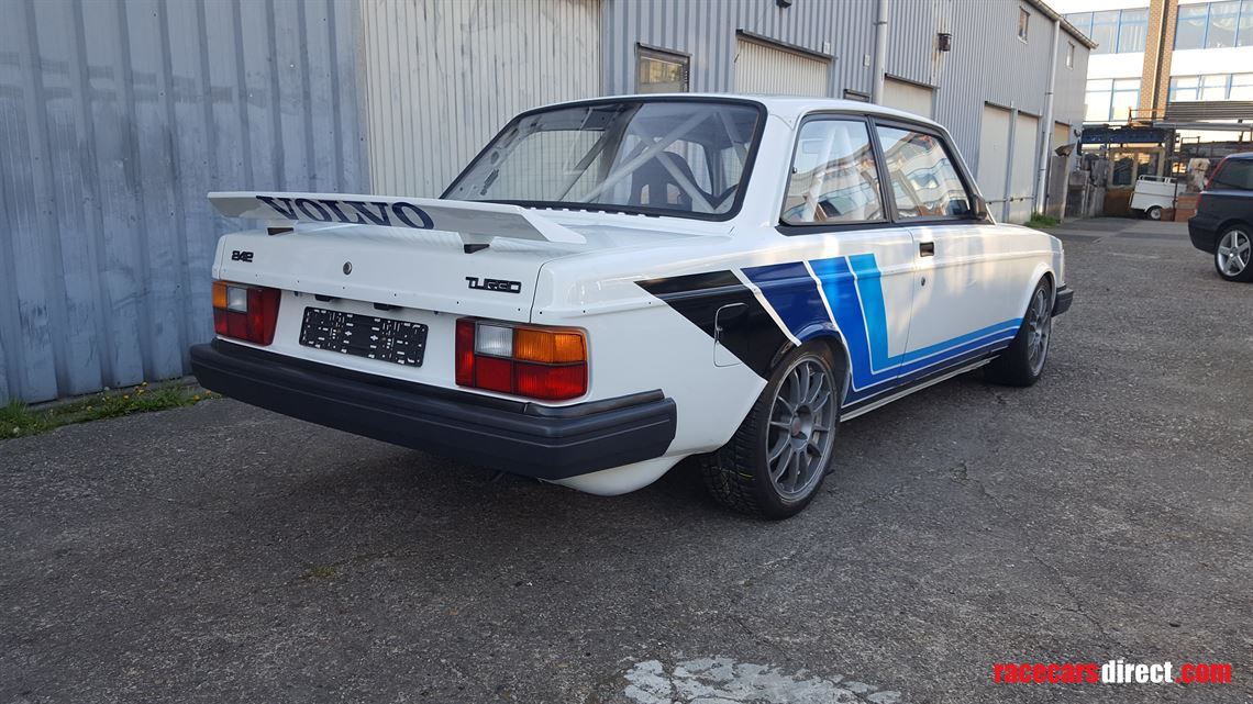 volvo-242-turbo