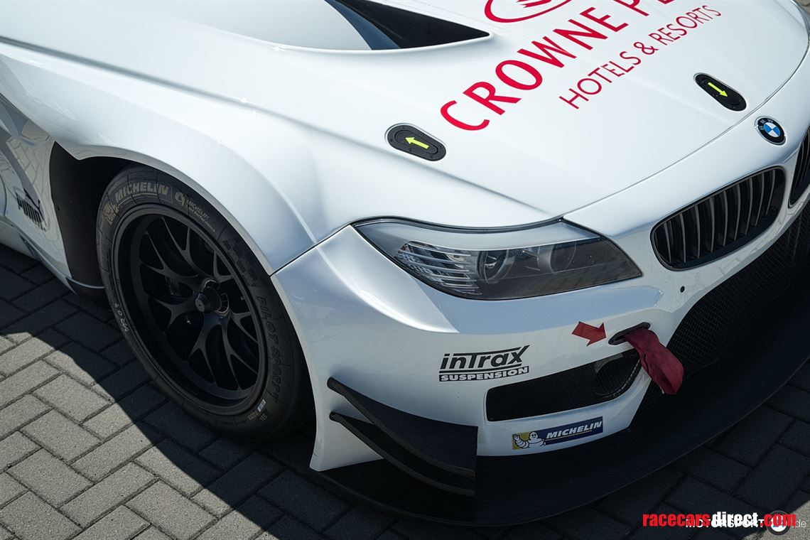 bmw-z4-gt3-1033