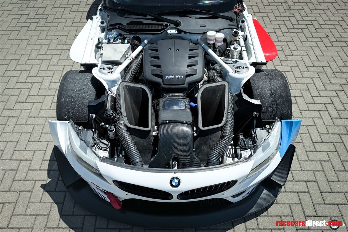bmw-z4-gt3-1033