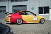 bmw-e46-racecar-with-e36-320i-stw-technic