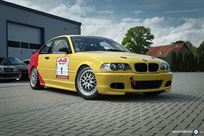 bmw-e46-racecar-with-e36-320i-stw-technic