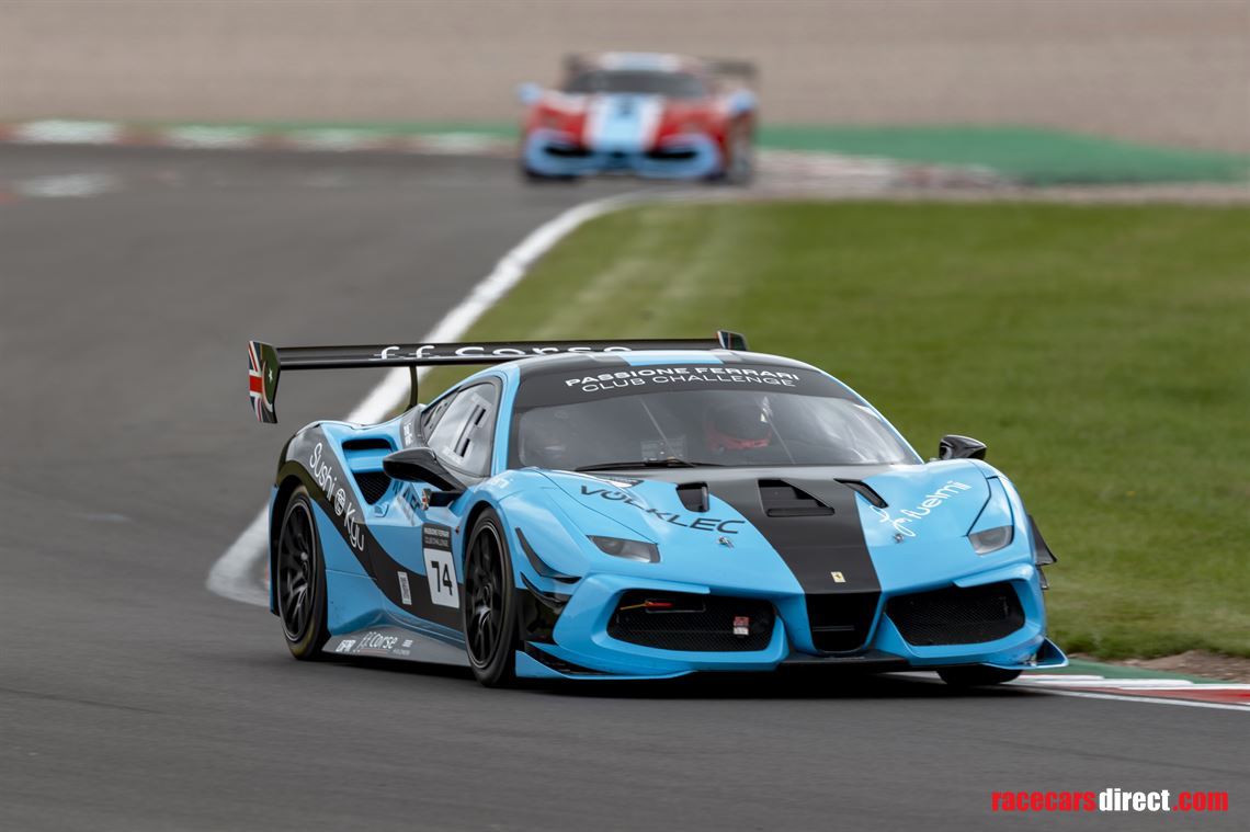 2019-ferrari-challenge-488-evo