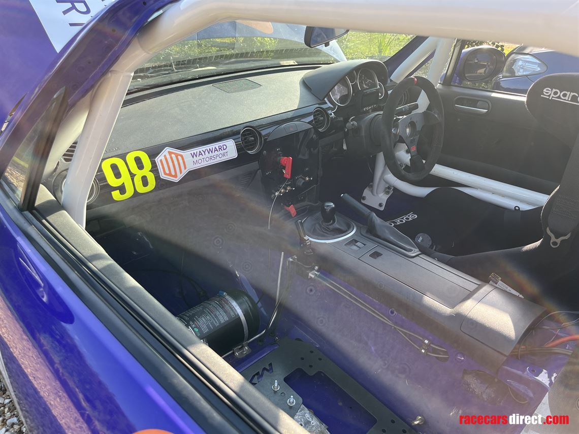 mazda-mx5-nc-supercupmaita-trophy-race-car