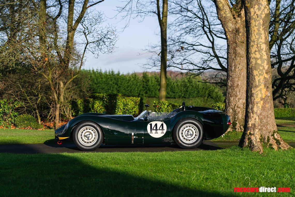 1958-lister-jaguar-knobbly