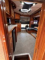2003-scania-whittaker-horsebox-6-horse