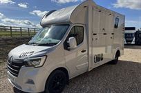 2021-renault-bloomfields-2-horsebox-1100kg-pa