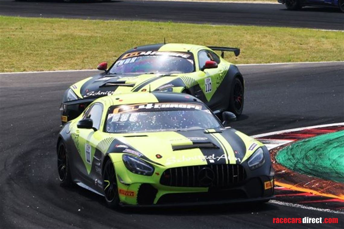 driver-seat-gt4-european-series-mercedes-amg