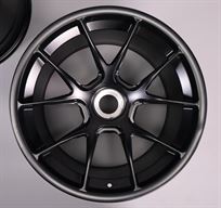 porsche-911-992-gt3-cup-18-the-front-axle-set