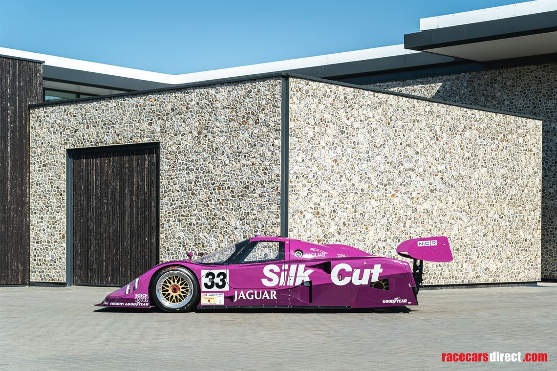 1991-silk-cut-jaguar-xjr-12