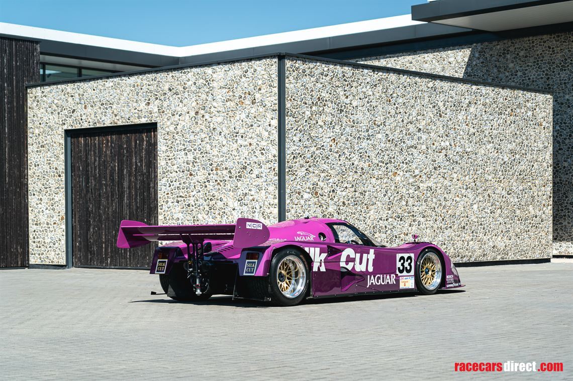 1991-silk-cut-jaguar-xjr-12