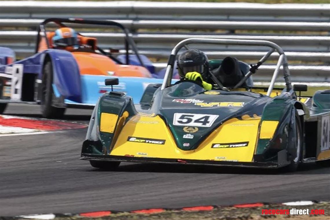 x-championship-winning-spire-gt3s