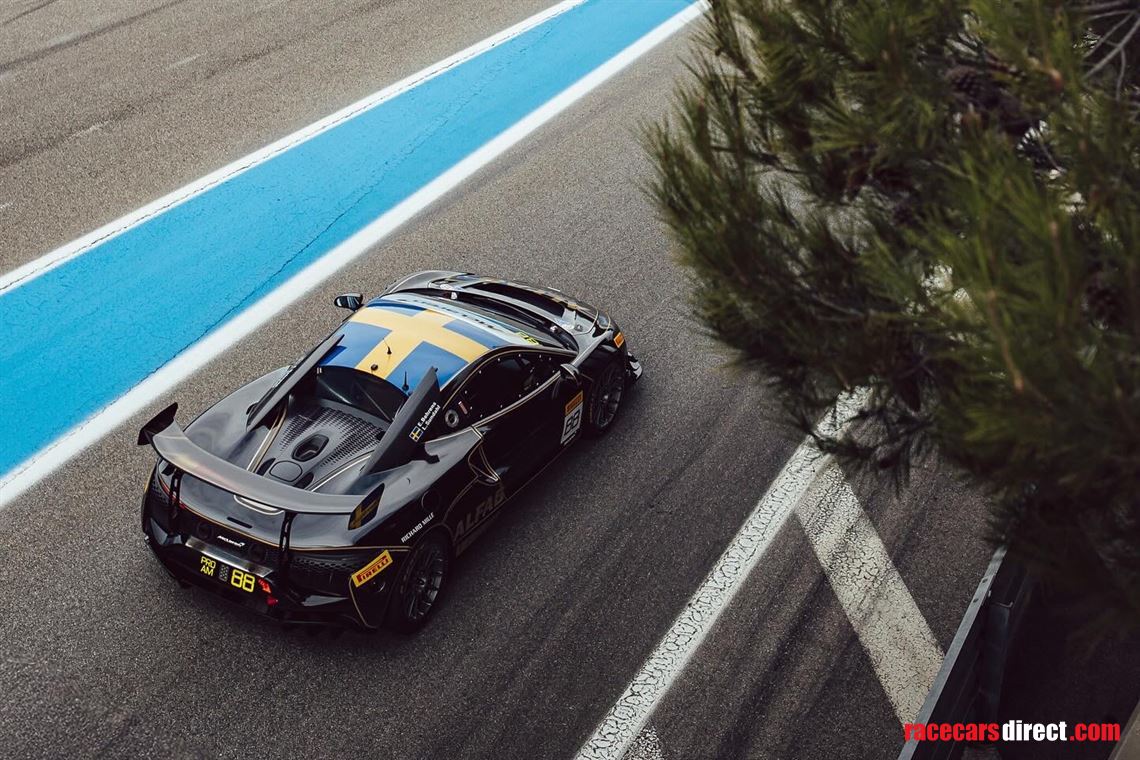 mclaren-artura-gt4-trophy-evo