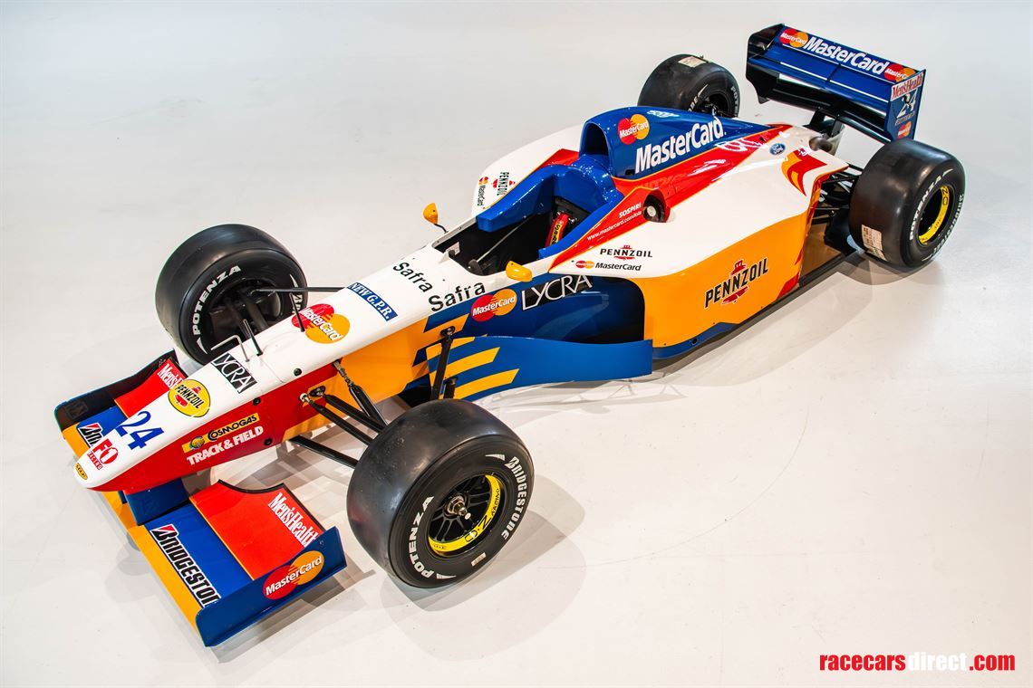 f1-lola-t9730-mastercard-full-running-car