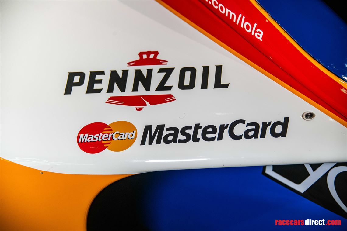 f1-lola-t9730-mastercard-full-running-car