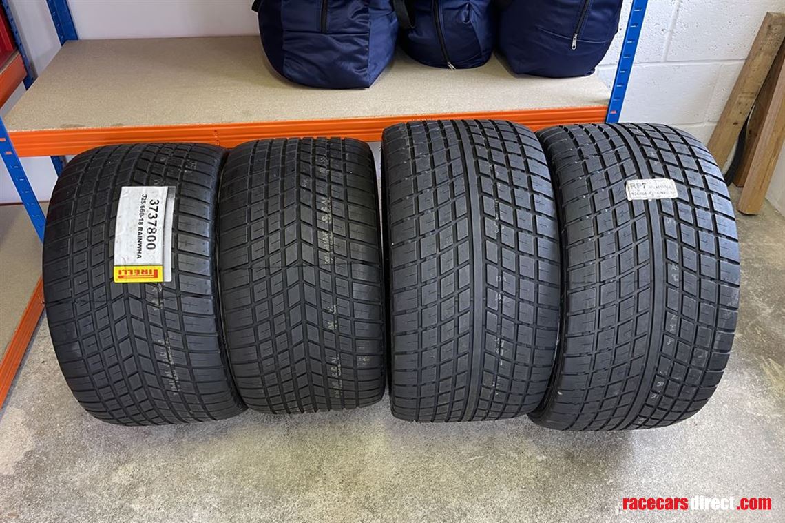 newunused-gt3-tyre-sets-pirelli-yokohama