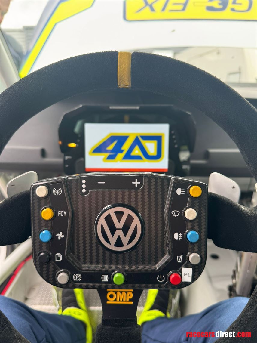 2018-vw-golf-tcr-gen-1-sequential-endurance-s