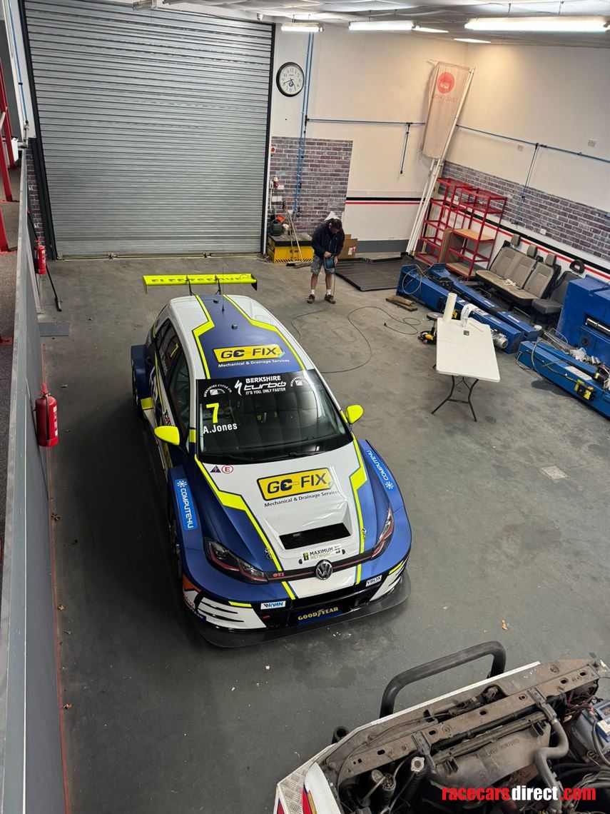 2018-vw-golf-tcr-gen-1-sequential-endurance-s