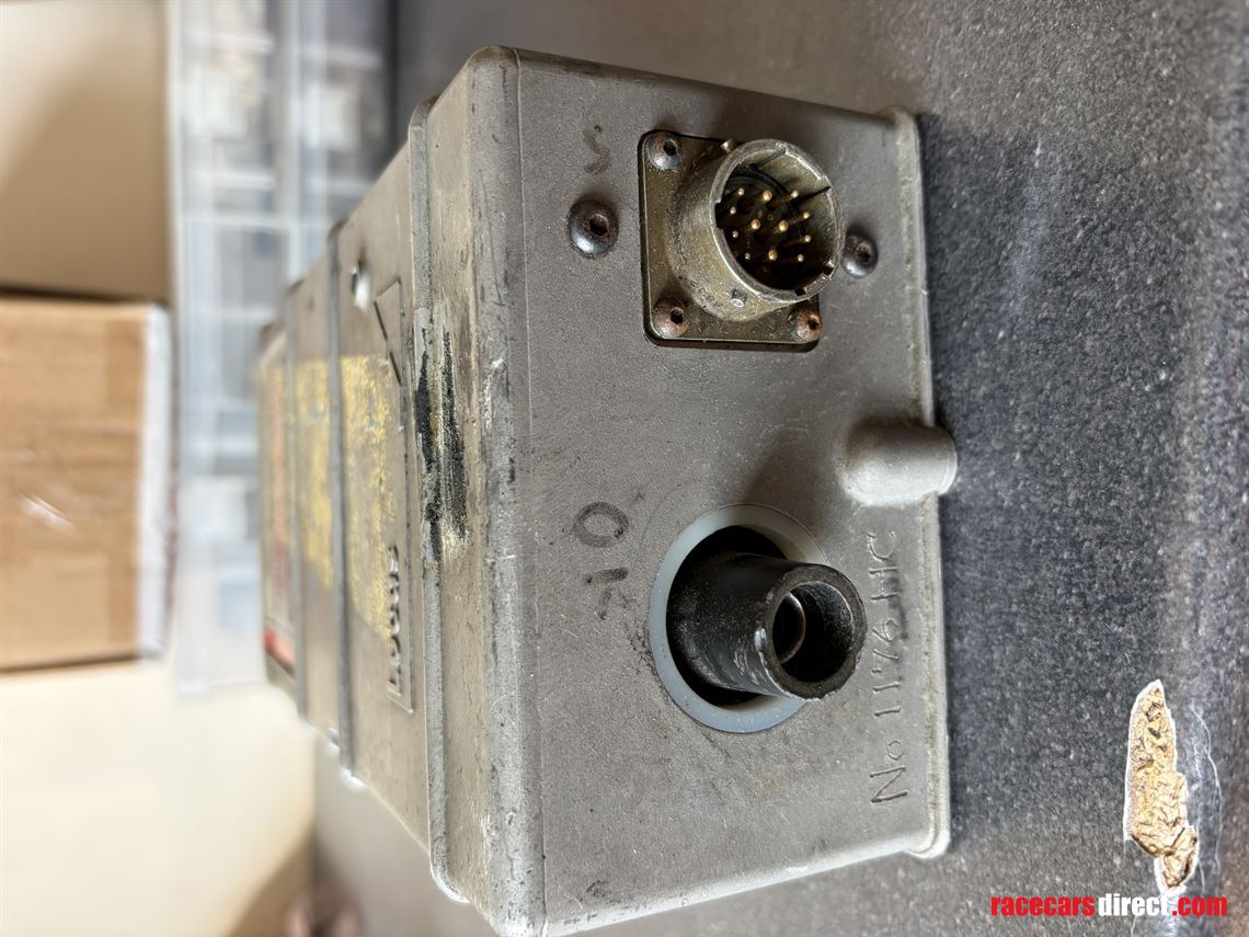 cosworth-dfv-dfx-lucas-cdi-spark-box