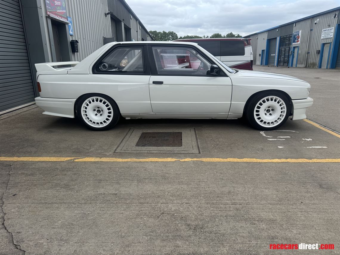 bmw-e30-m3-1987