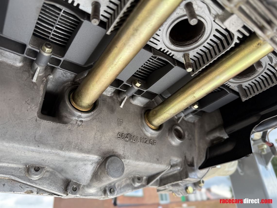 porsche-964-engine-m6401