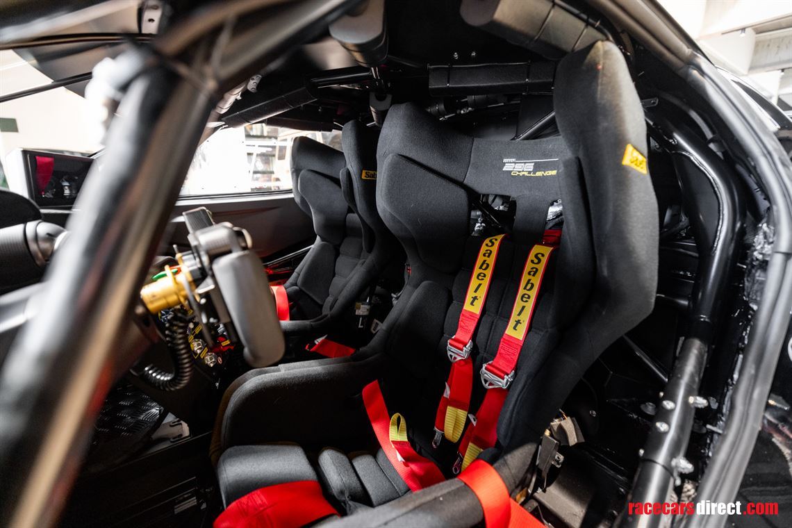 ferrari-296-challenge