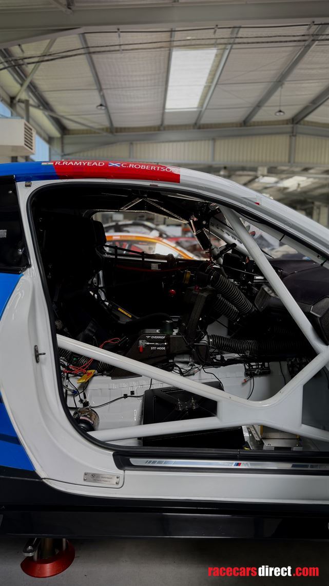 bmw-m4-gt4-g82-evo