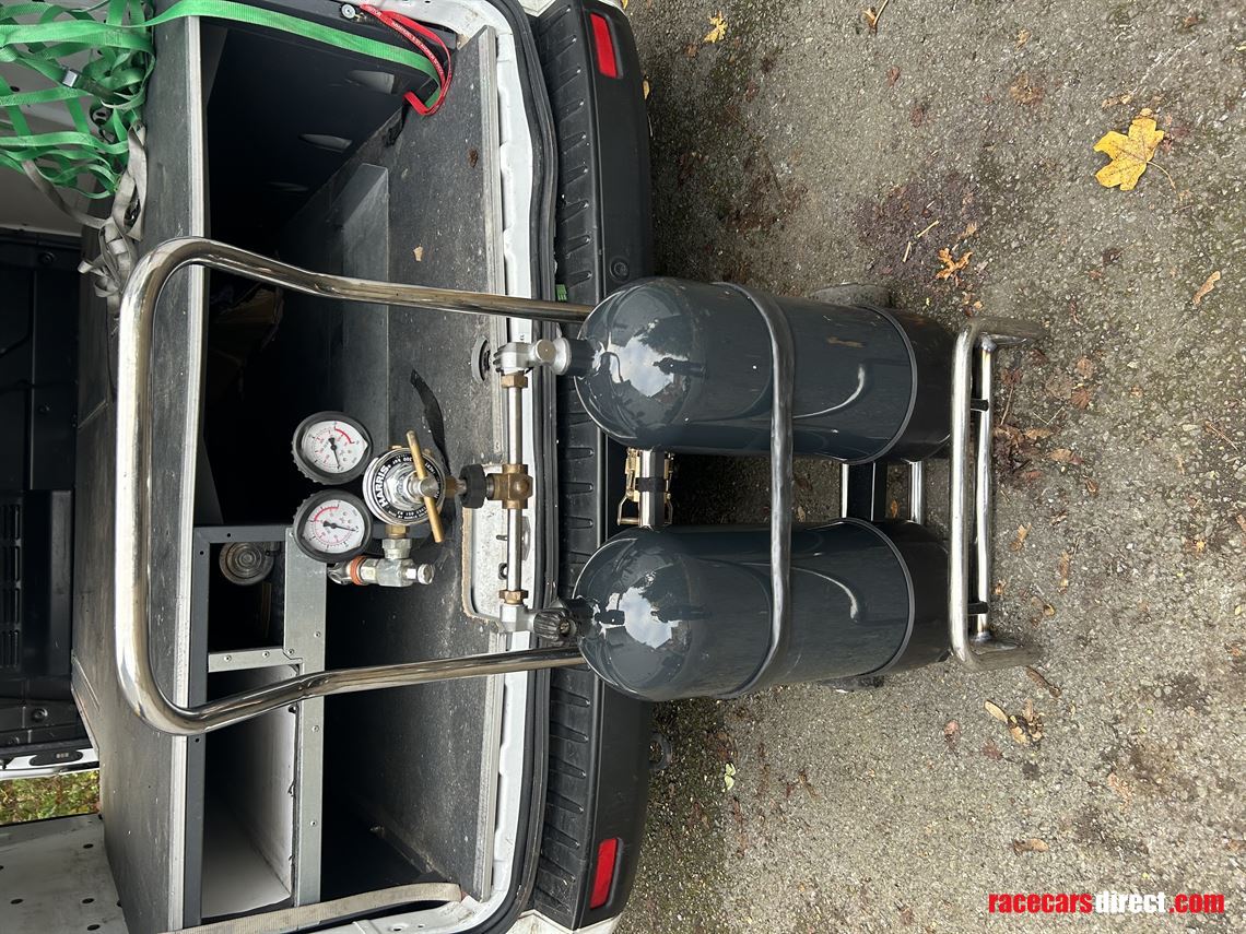 motorsport-equipment