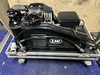 motorsport-equipment